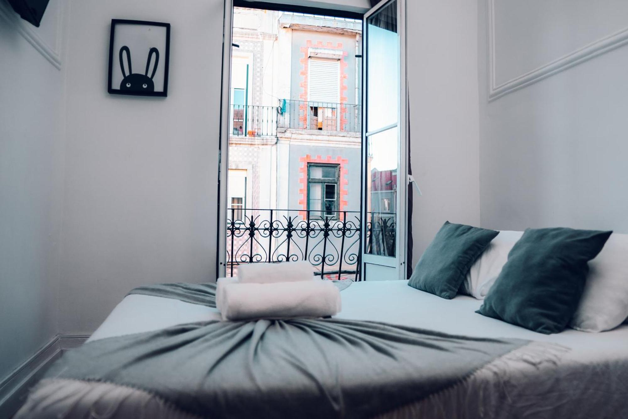 Guest House Arroios Rooms Lisbona Esterno foto