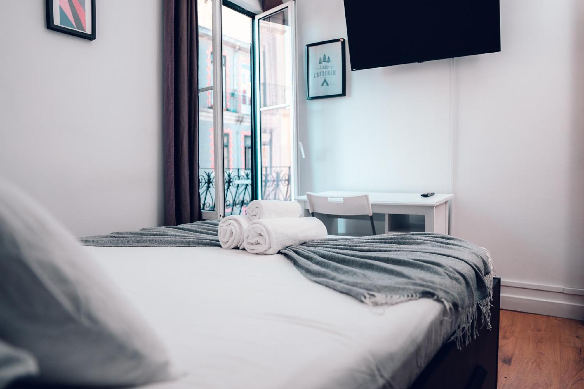 Guest House Arroios Rooms Lisbona Esterno foto