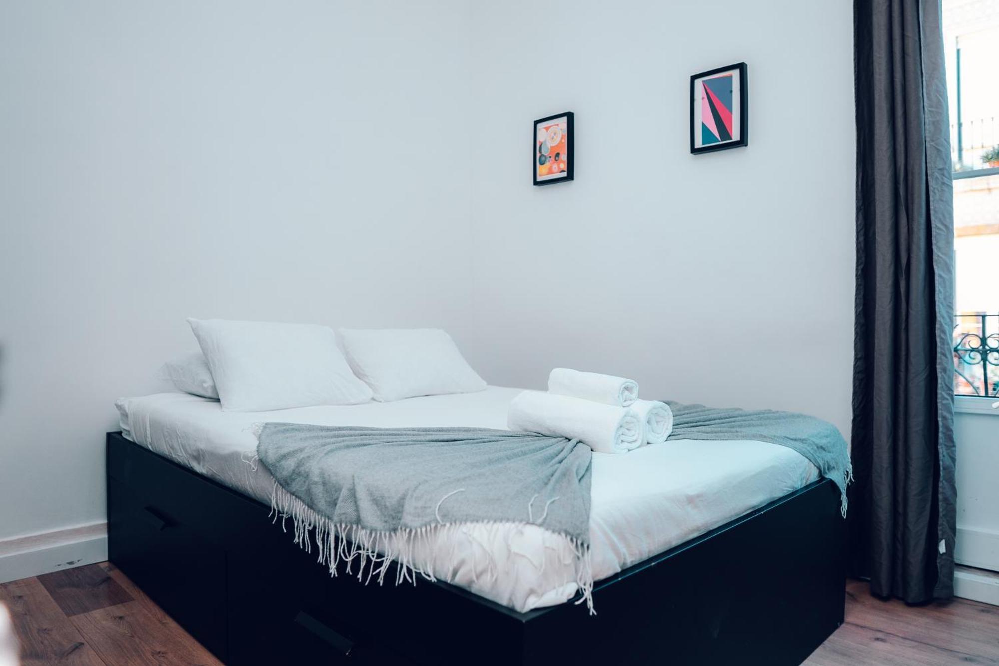 Guest House Arroios Rooms Lisbona Esterno foto